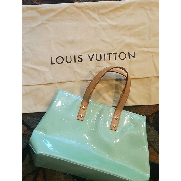 Louis Vuitton Tote Bag Vernis Reade PM Peppermint Monogram Leather - Picture 1 of 10